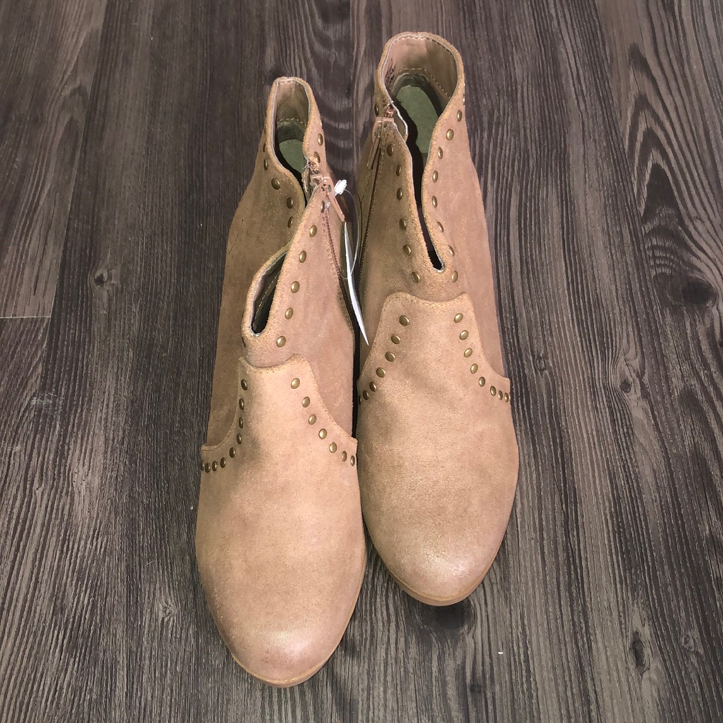 Brand New Brown Boots
